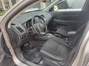 Mitsubishi RVR 2014 Silver
