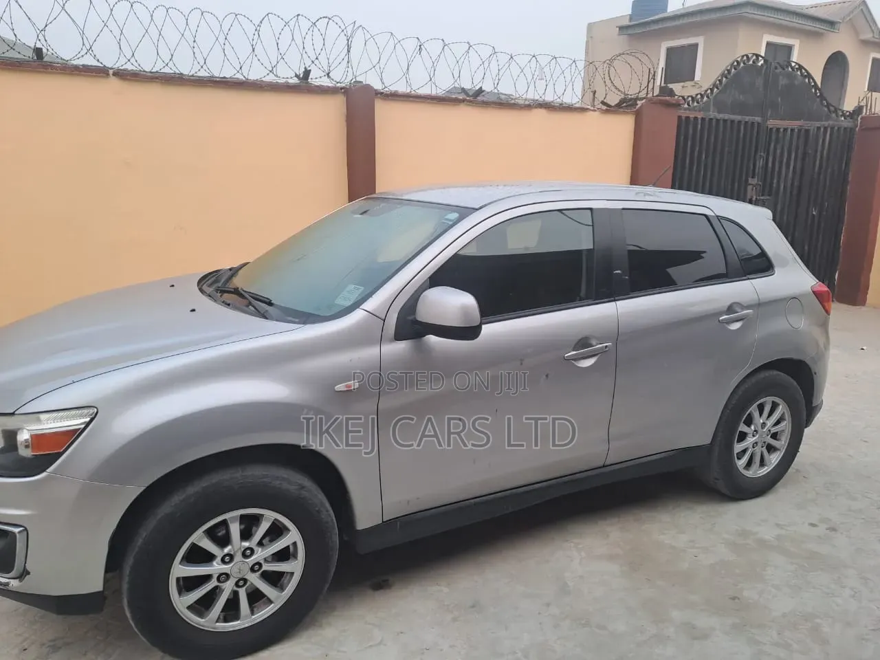 Mitsubishi RVR 2014 Silver