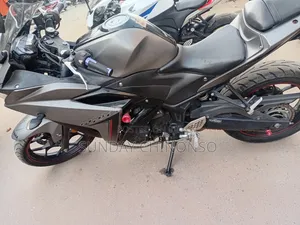 Yamaha R3 2023 Black