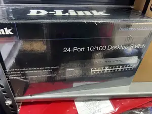 D-Link 24-Port 10/100 Desktop/Rackmount Switch