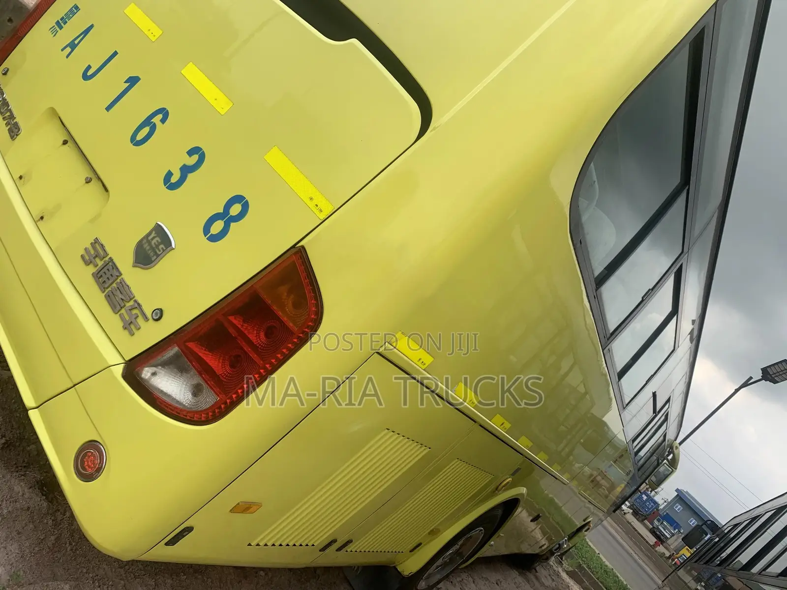 Yutong ZK6107H 2017 Yellow