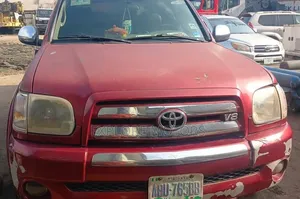 Toyota Tundra 2005 Red
