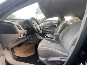 Toyota Corolla 2013 Black