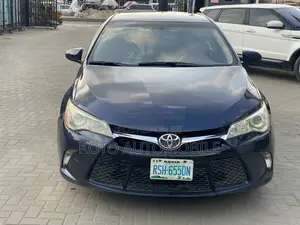 Toyota Camry LE 4dr Sedan (2.5L 4cyl 6A) 2016 Blue