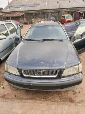 Volvo V40 2.0 LSE Wagon 2004 Black