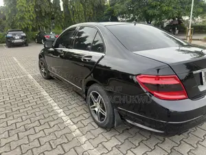 Mercedes-Benz C300 Sport Sedan RWD (3.0L 6cyl 6M) 2009 Black