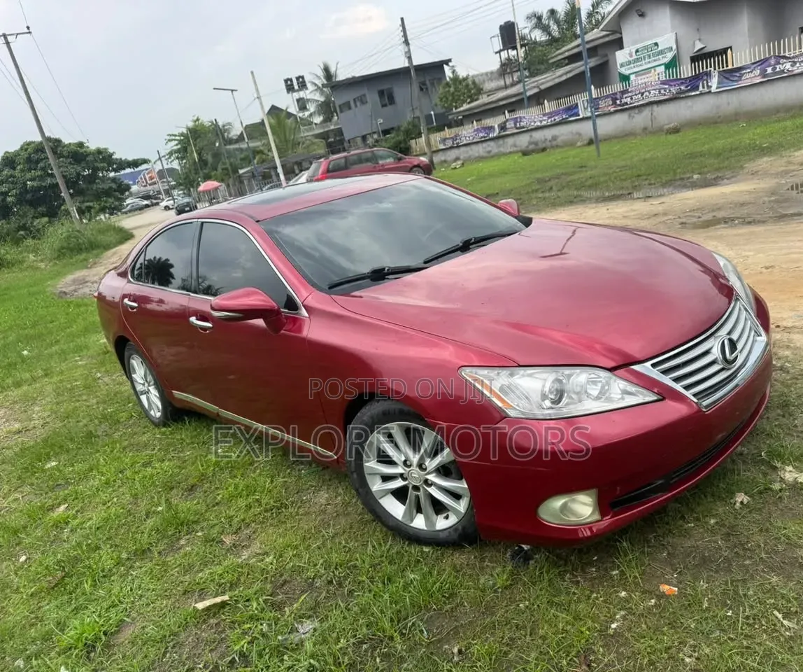 Lexus ES 350 2011 Red
