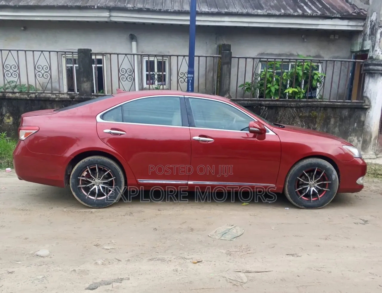 Lexus ES 350 2011 Red