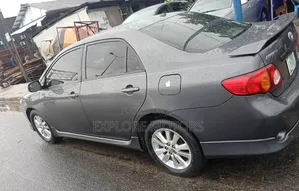 Toyota Corolla 2009 Gray