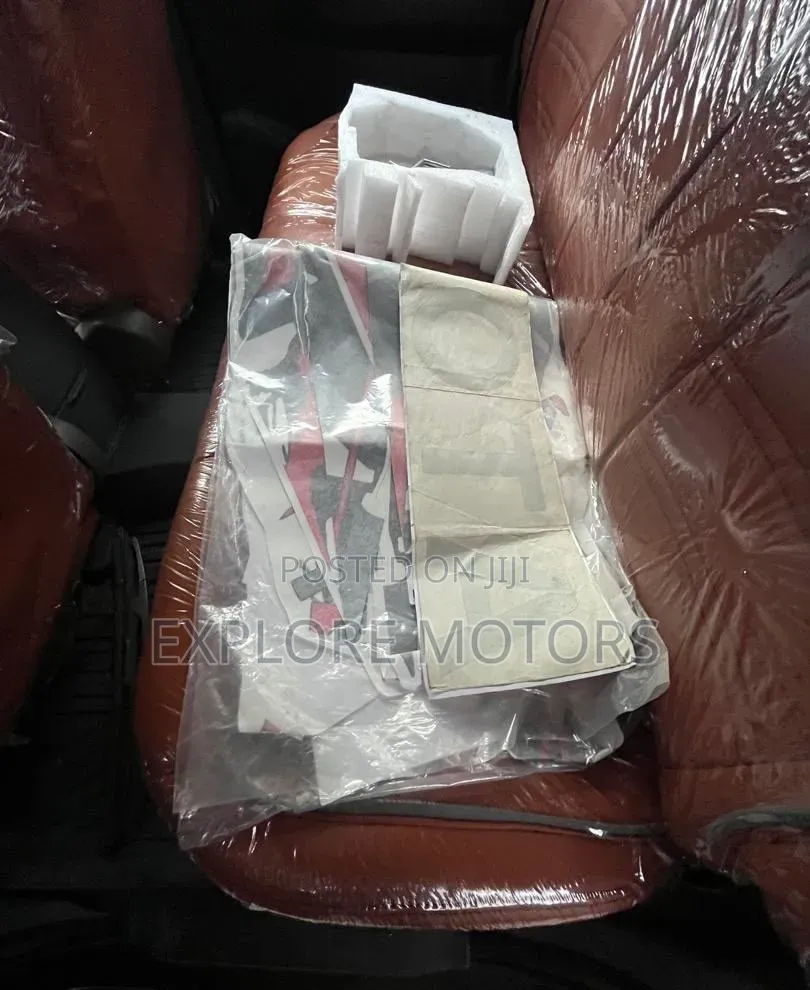Toyota Hilux 2023 Black