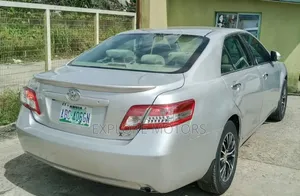 Toyota Camry 2008 Silver