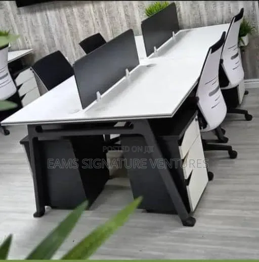 Office Workstation by 4