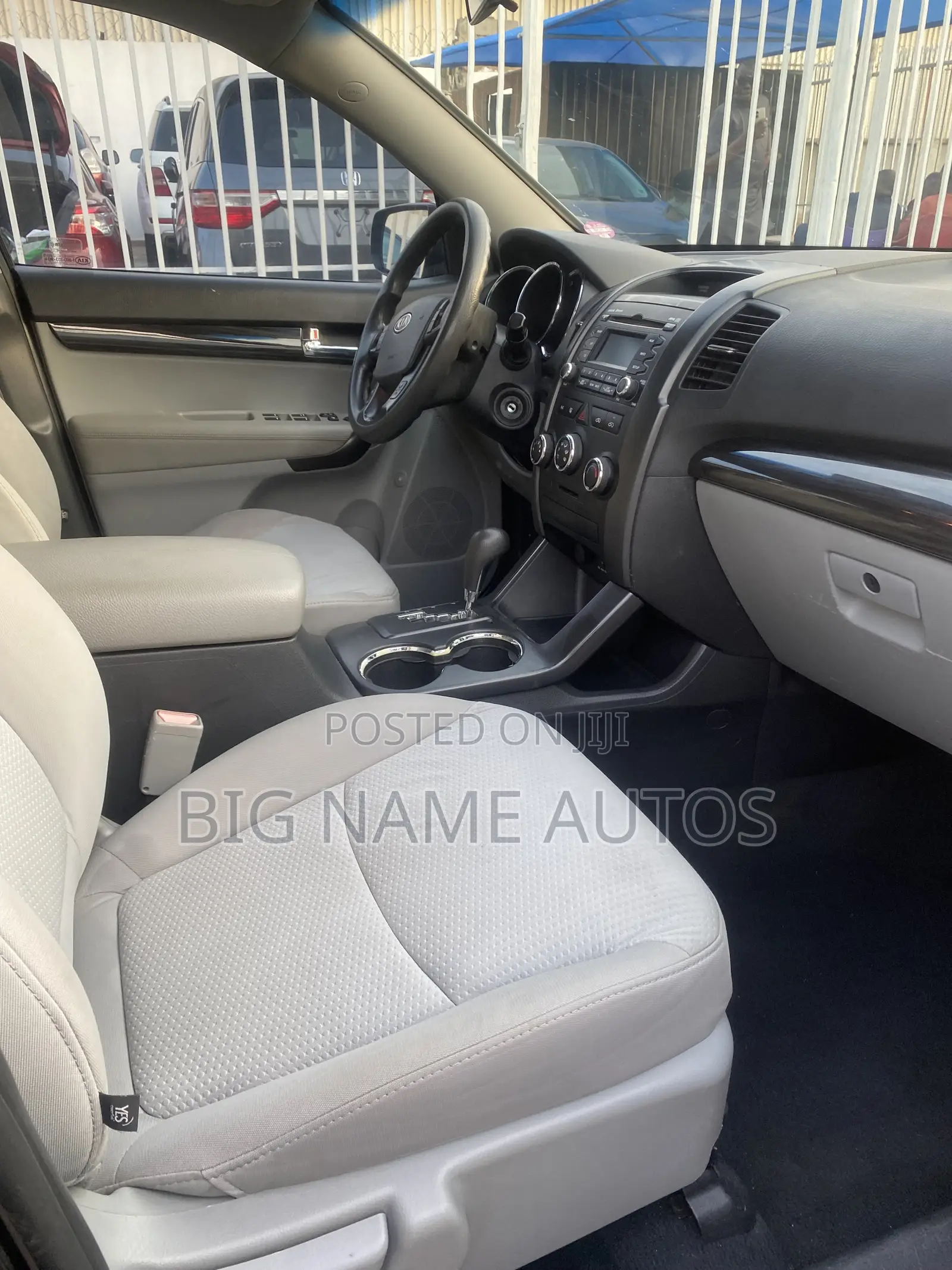 Kia Sorento 2012 Black