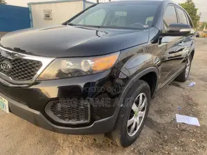 Kia Sorento 2012 Black