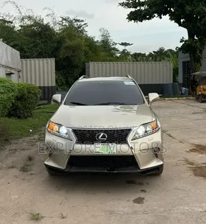 Lexus RX 2011 Gold