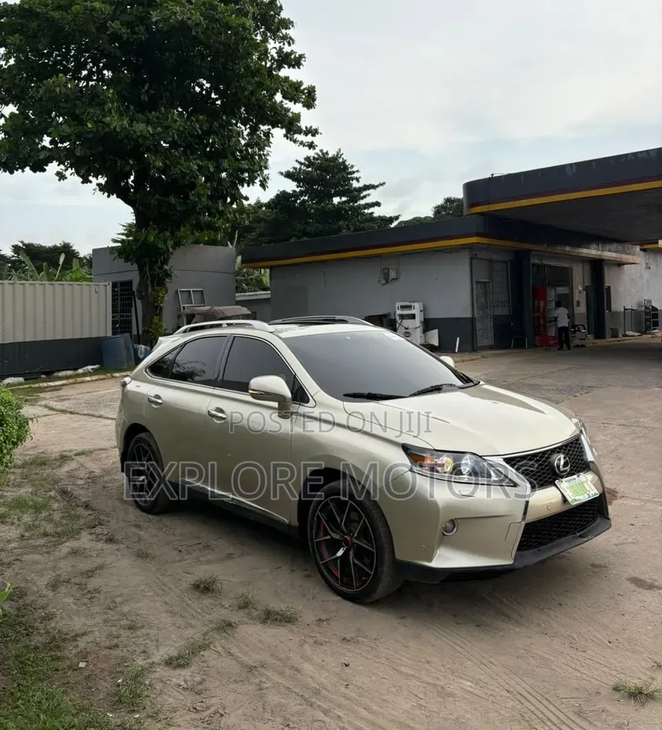 Lexus RX 2011 Gold
