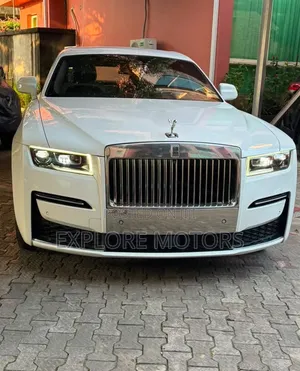 Rolls-Royce Ghost 2023 White