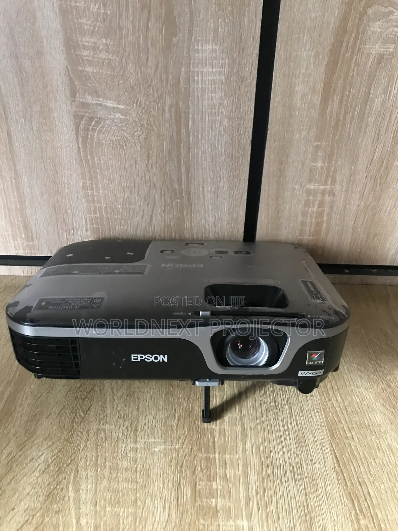 Home Cinema Portable Epson Projector
