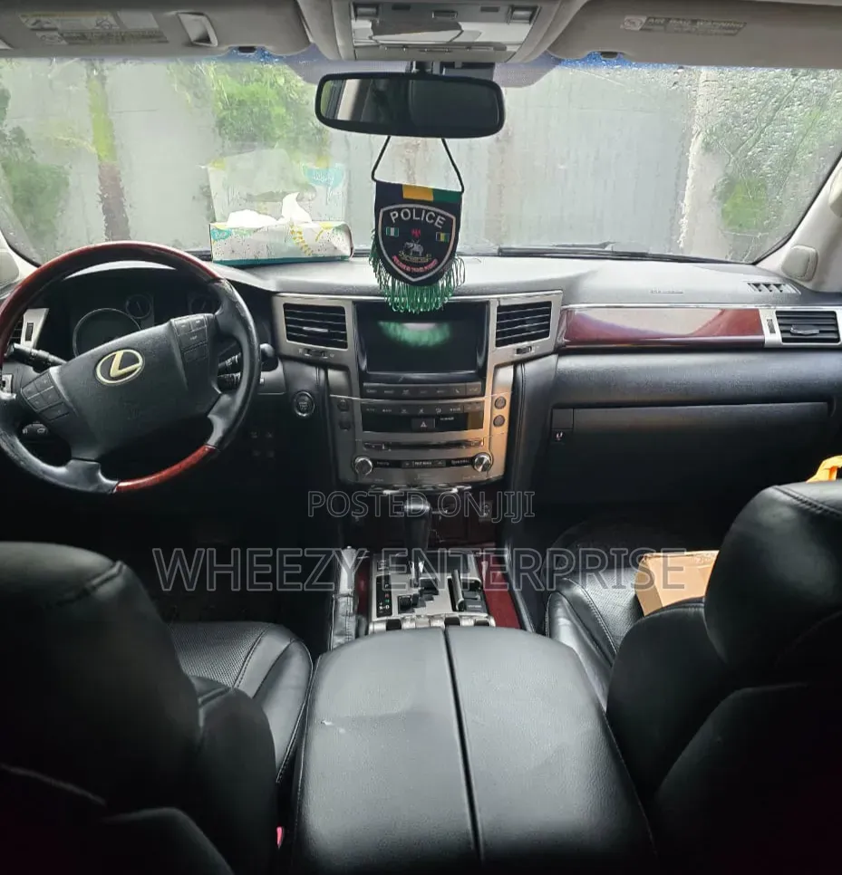 Lexus LX 570 2012 Gray