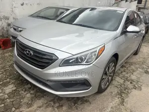 Hyundai Sonata Sport Sedan FWD (2.4L 4cyl 6A) 2016 Silver