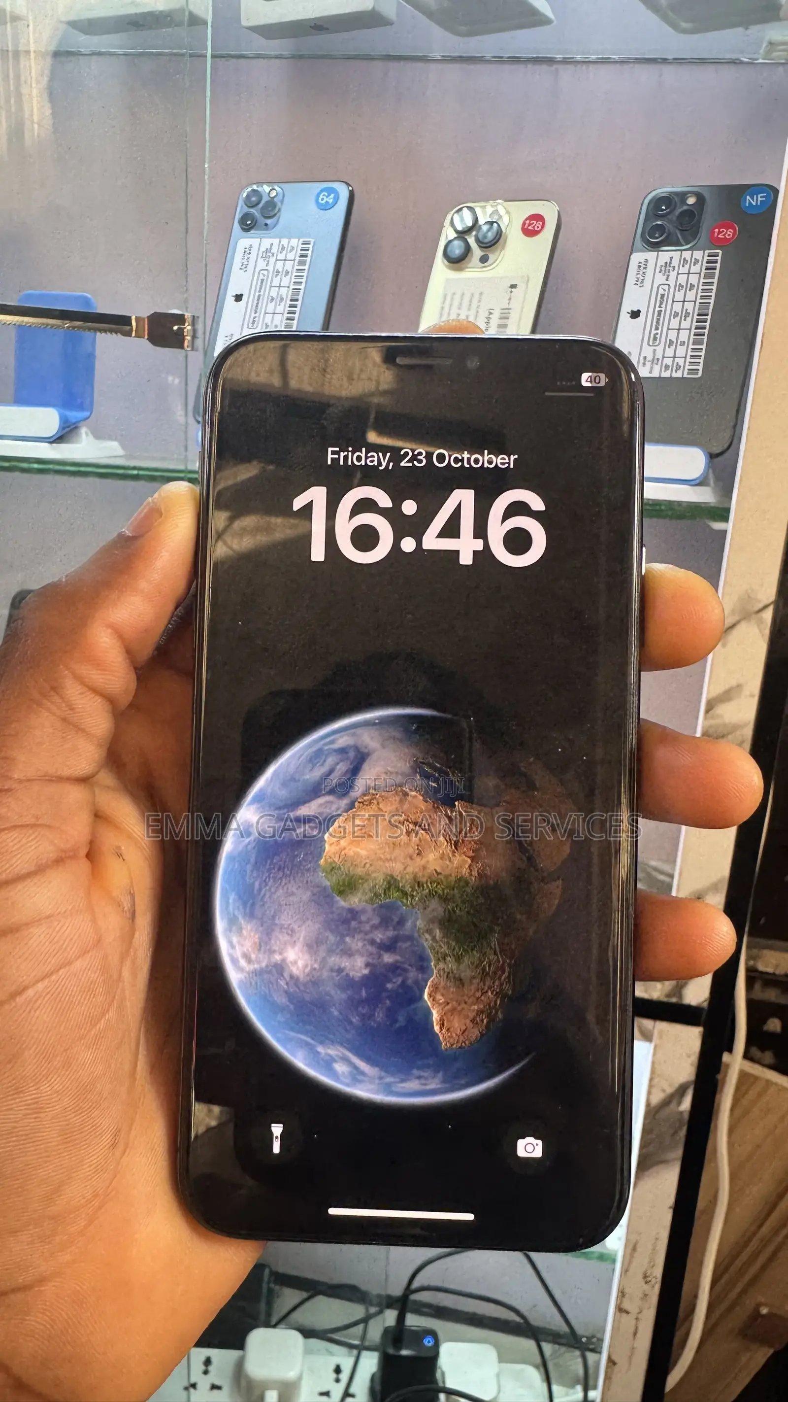 Apple iPhone X 64 GB Black