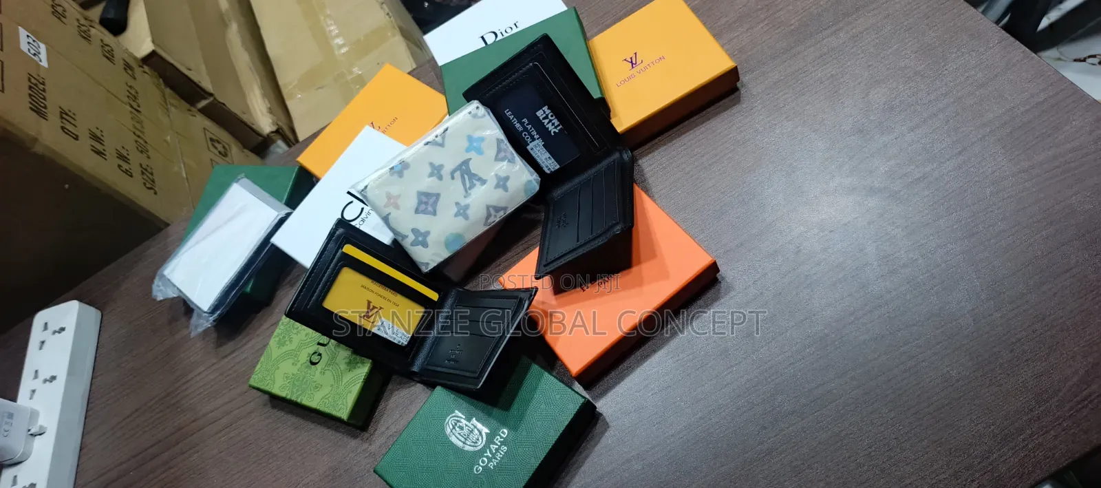 Leather Wallet - Unisex