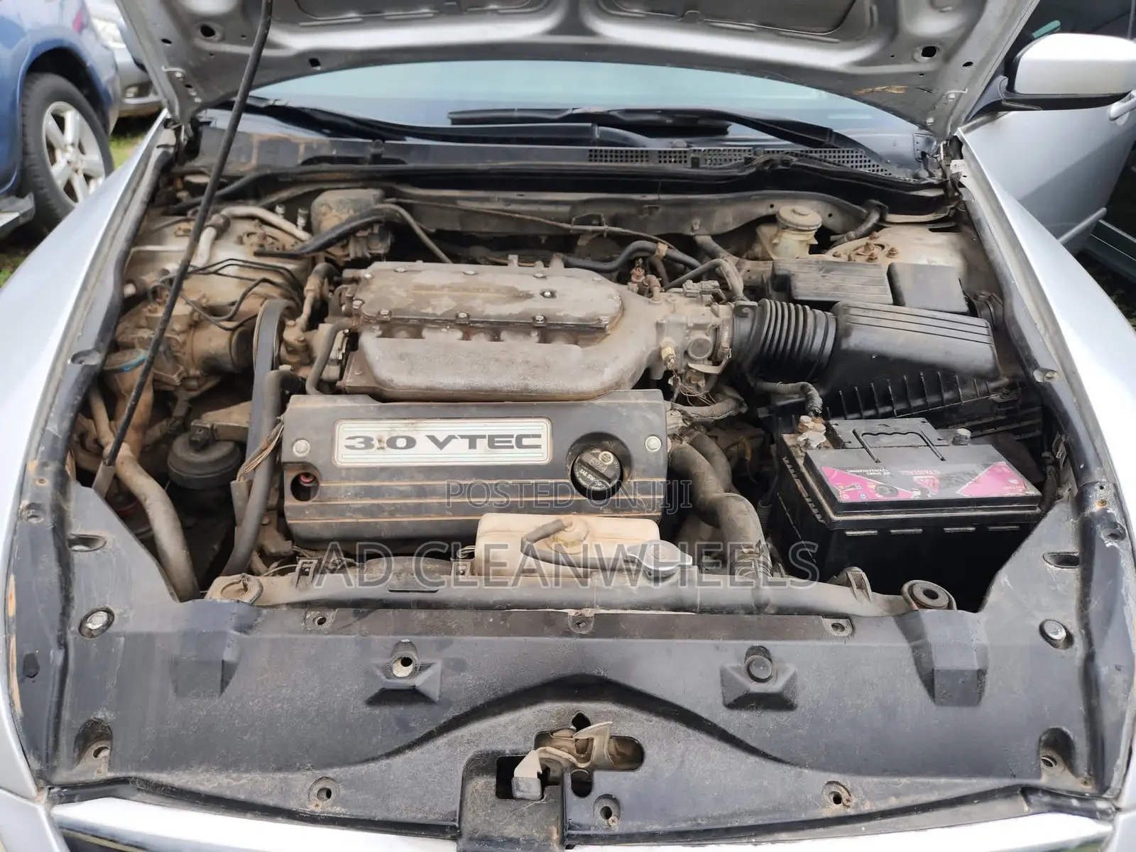 Honda Accord 2004 Silver