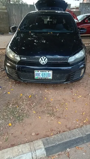 Volkswagen Golf 2012 Black