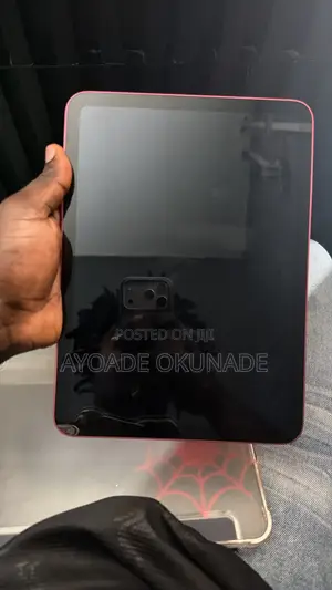 Apple iPad (2025) 128 GB Pink