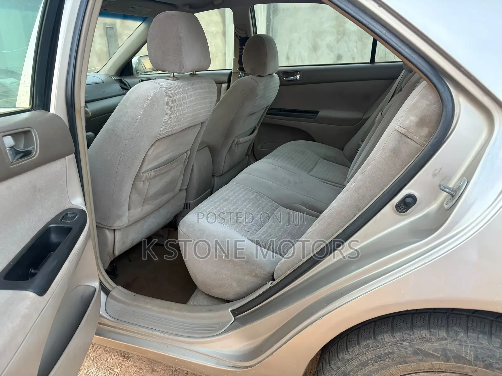 Toyota Camry 2006 Gold
