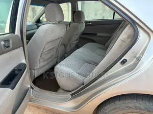 Toyota Camry 2006 Gold