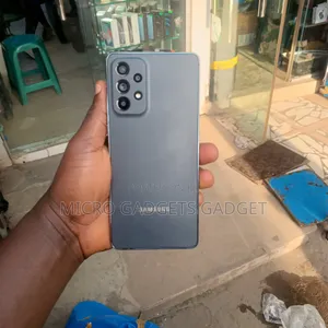 Samsung Galaxy A73 5G 128 GB