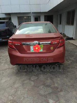 Toyota Camry 2012 Red