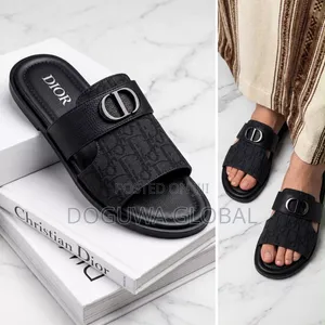 Qualitative Flat Shoes