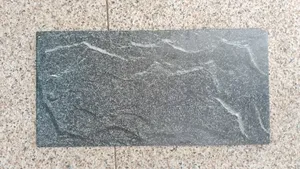 25/50 Crack Wall for Ur Surrounding
