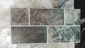 25/50 Crack Wall for Ur Surrounding