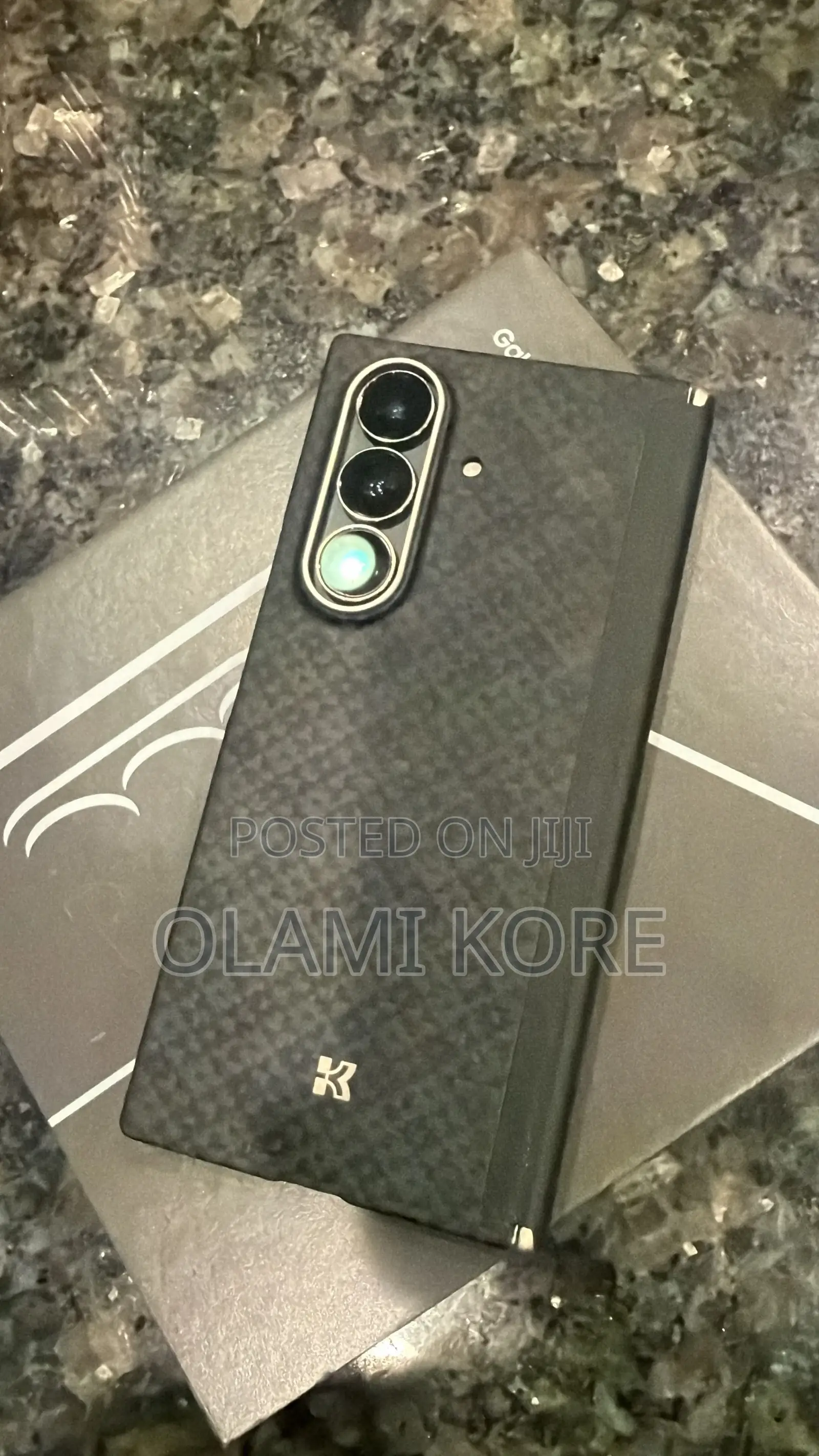 New Samsung Z 16 GB Gray