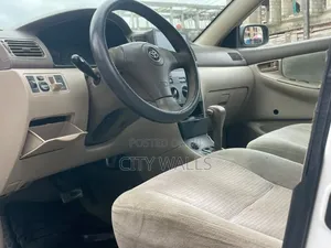 Toyota Corolla 2007 White