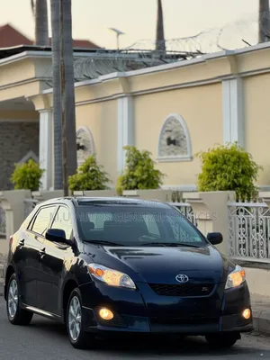 Toyota Matrix 2010 Blue