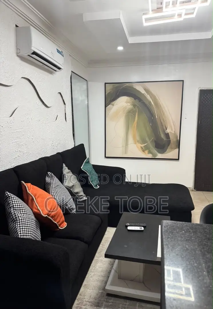 One Bedroom Lekki Phase 1