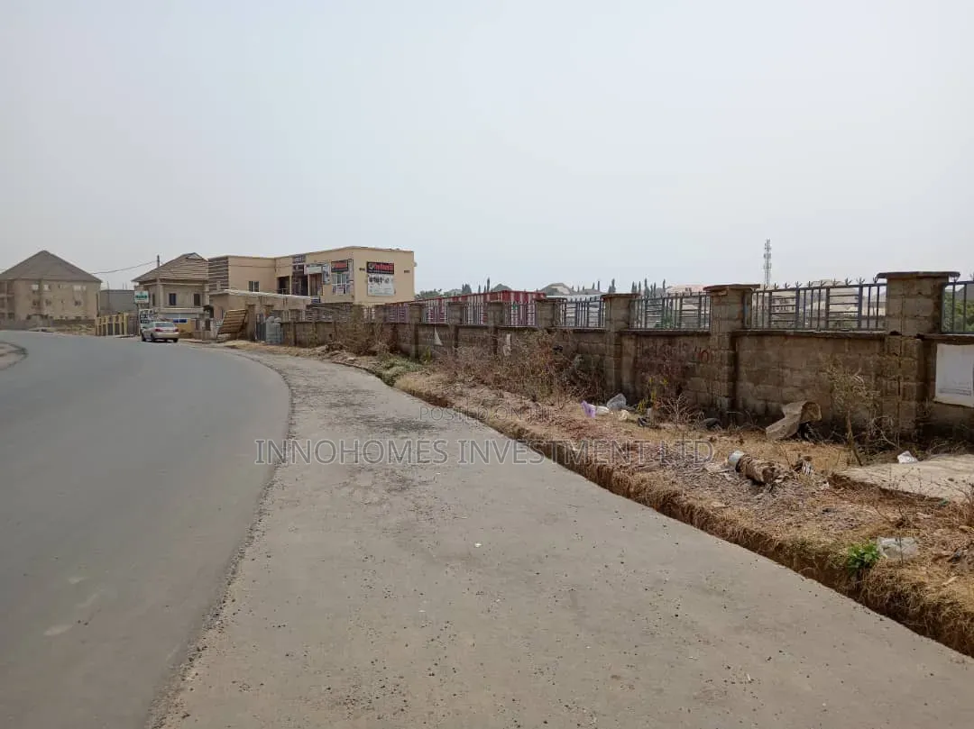 3,200sqm Multi-Purpose Plot