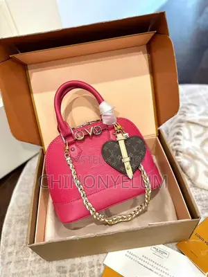 Classy Luxury Ladies Handbag – Elegant and Stylish Design