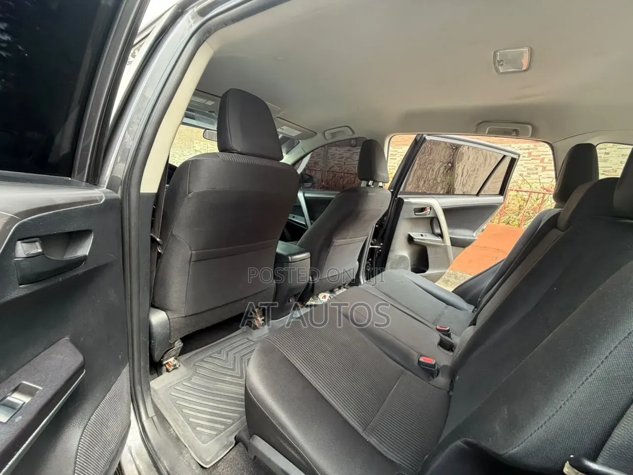 Toyota RAV4 2016 Gray