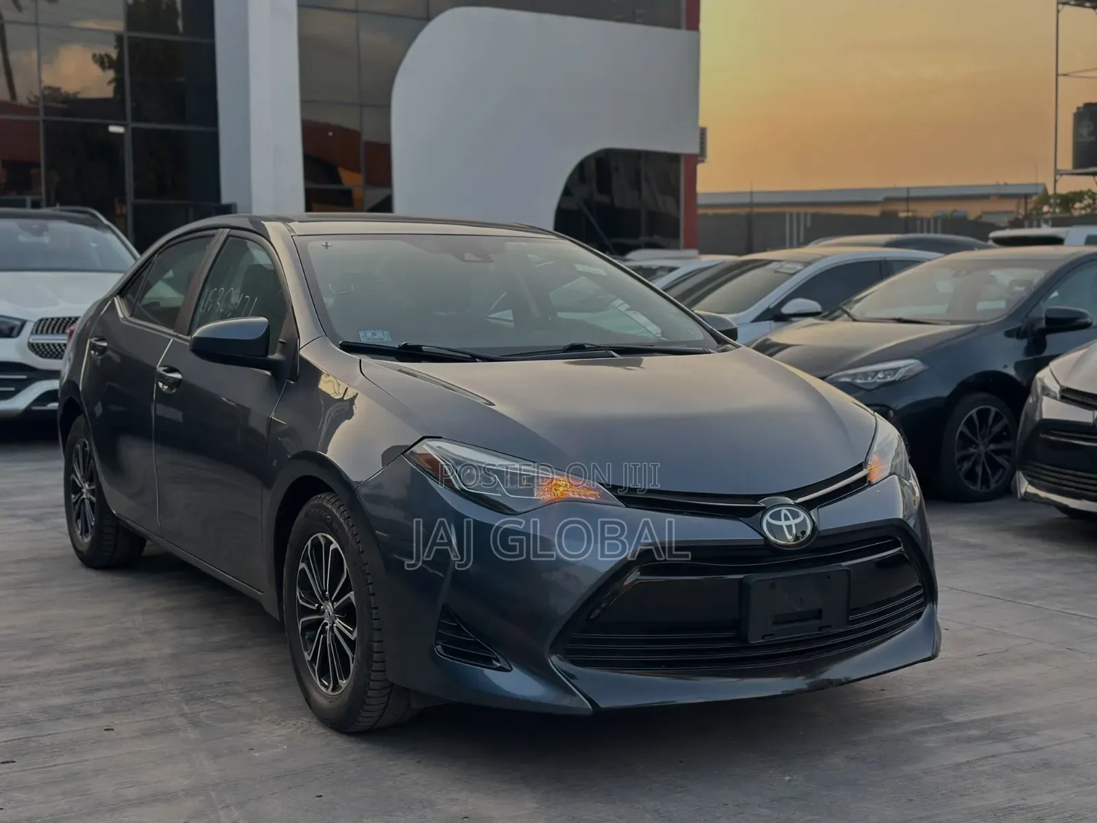 Toyota Corolla 2018 Gray
