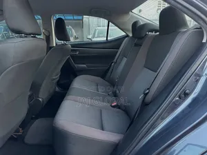 Toyota Corolla 2018 Gray