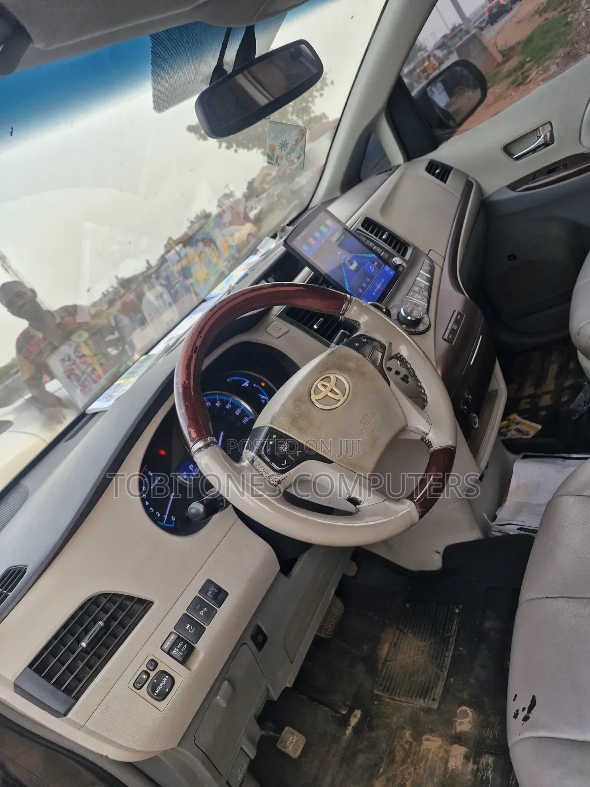 Toyota Sienna 2011 Gray