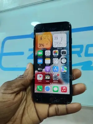 Apple iPhone 7 32 GB Black