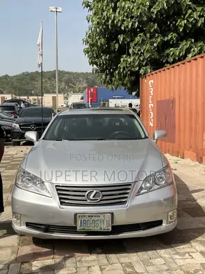Lexus ES 350 2010 Silver