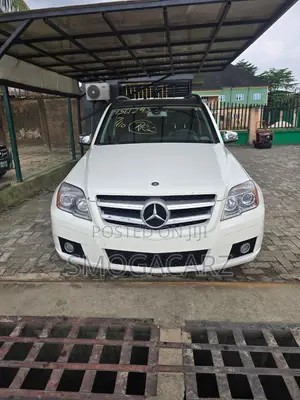 Mercedes-Benz GLK-Class 350 4MATIC 2012 White