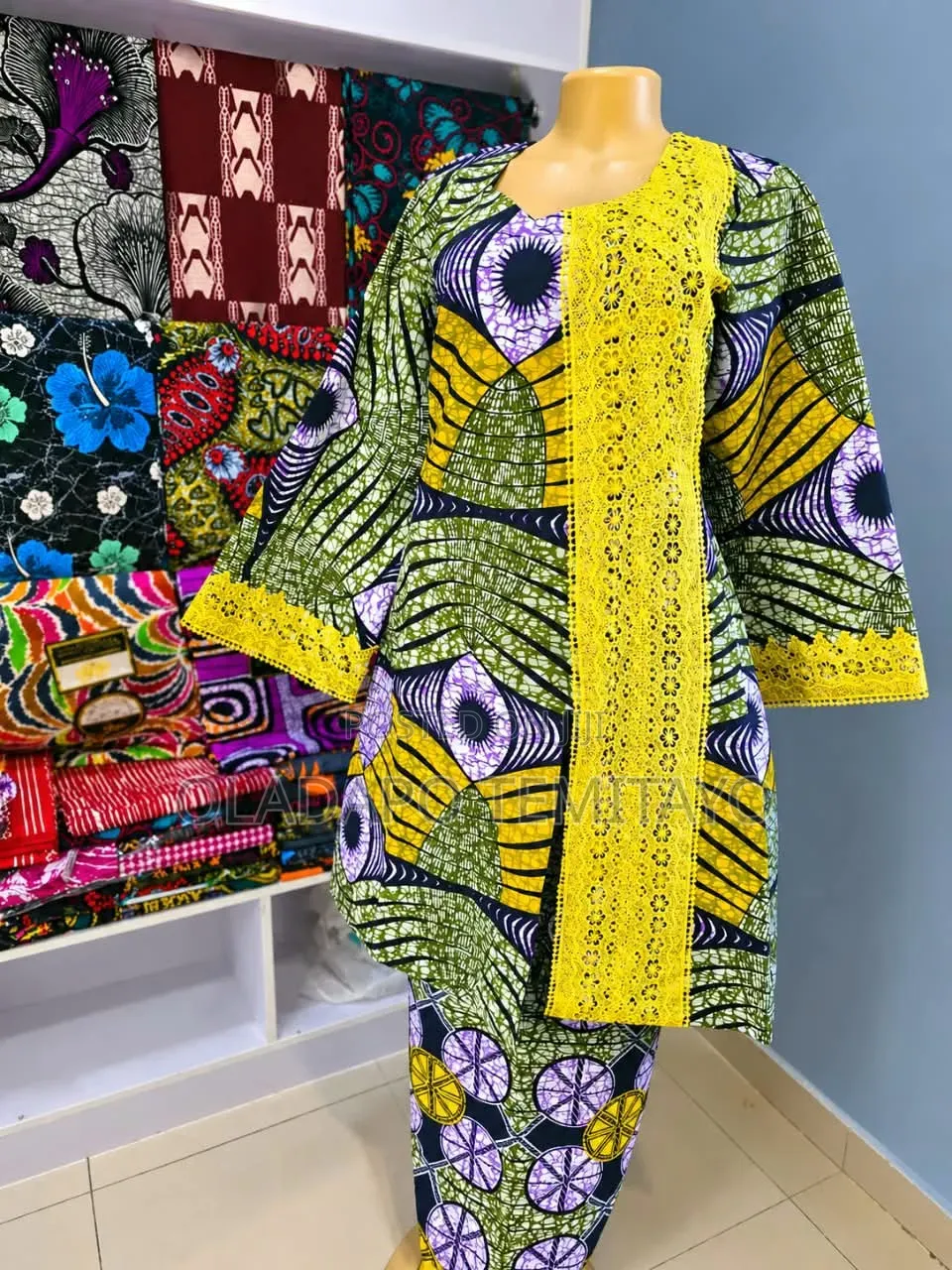 Fabrics/Ready to Wear